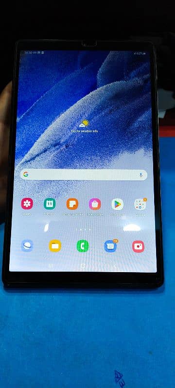 urgent sale Samsung Galaxy Tab A7 lite 0