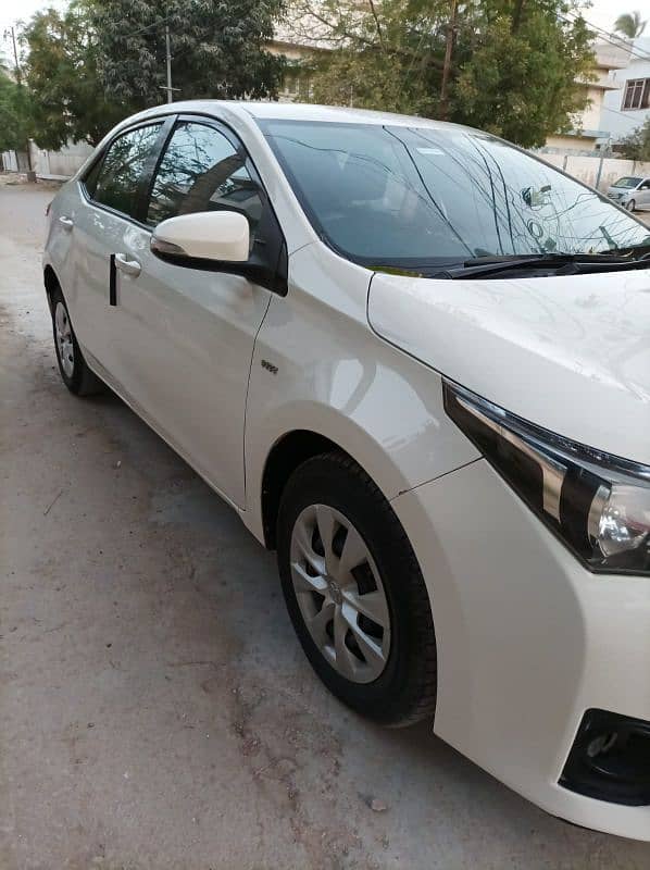 Toyota Corolla GLI 2015/14 gli full original condition manual 3