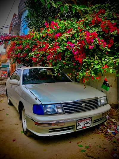 Toyota Crown 1992 exchnge posible