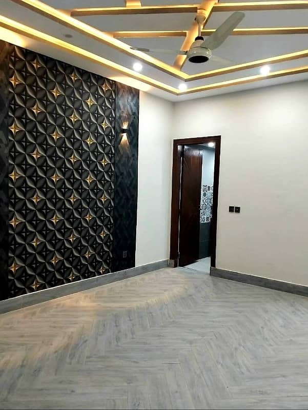 10 Marla Brand New Designer Full House Available For Rent Bahria town phase 8 Rawalpindi 17