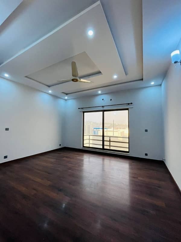 29 Marla Brand New Upper Portion with Gas Available For Rent Bahria Phase 8 Rawalpindi 4