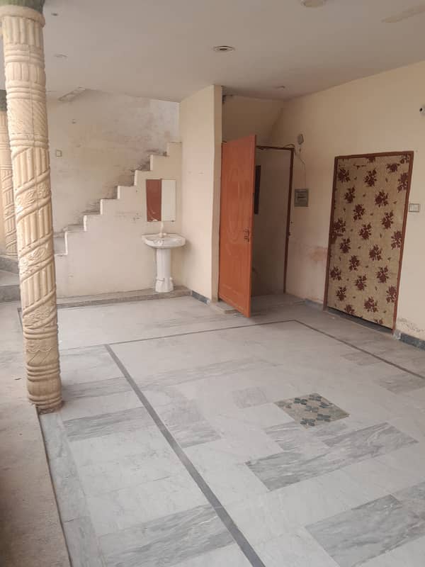 House For Sale Girja Road Malik Colony 4