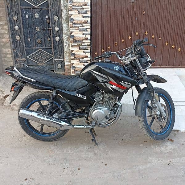 YBR 125 G urgent sale 1