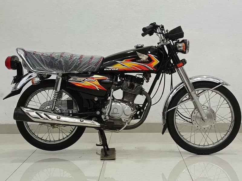 Honda CG 125 2021 Model 4