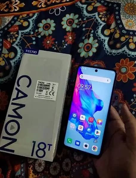 Tecno Cammon 18t 1