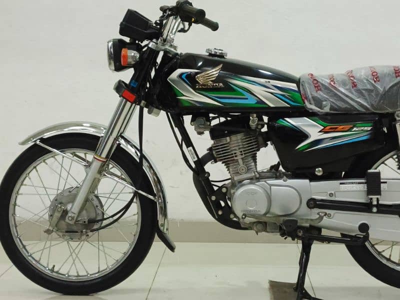 Honda CG 125 2023 Model 1