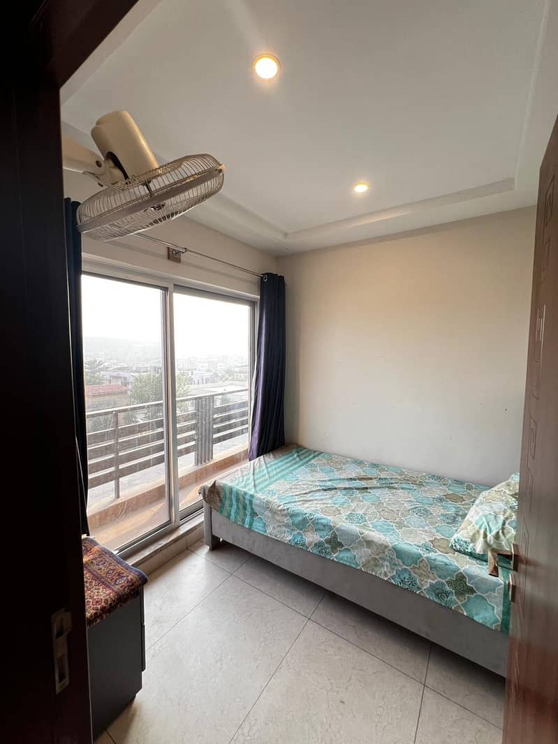 QB Furnished Apartment - For Familes short stay Bahria Town Rawalpndi 4