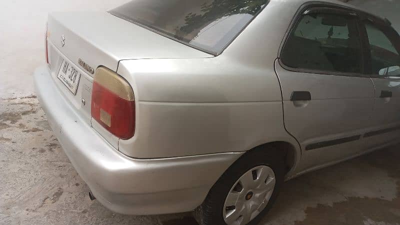 Suzuki Baleno 2004 1