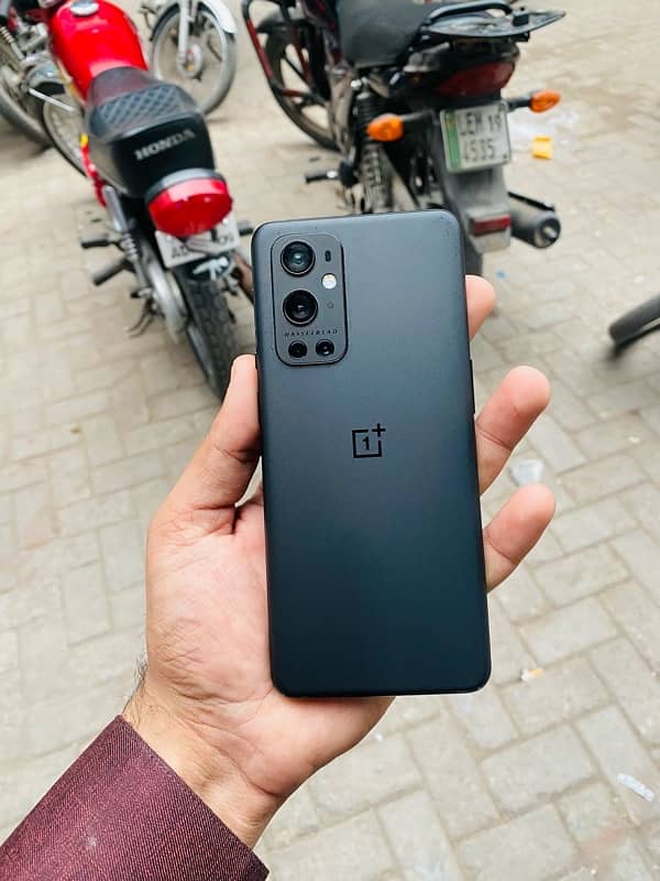 one plus 9 pro 1