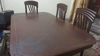 6 seater dining table urgent sale