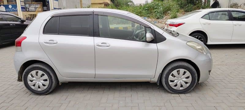 Toyota Vitz 2010 2