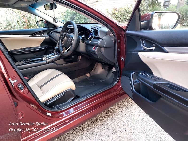 Honda Civic Oriel 2019 contact on WhatsApp 17