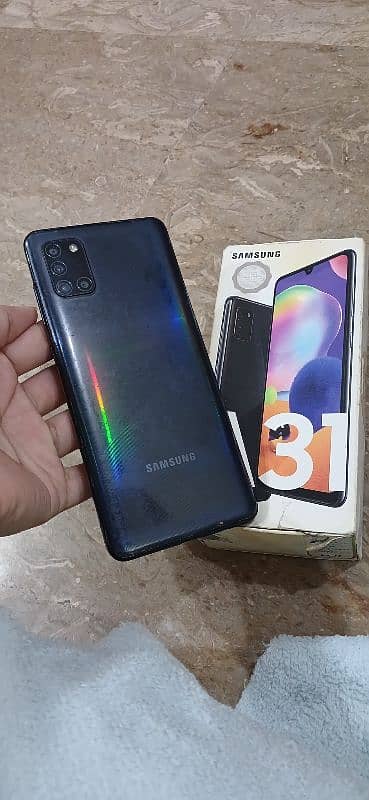 Samsung Galaxy A31 4/128 official pta approved with box 0