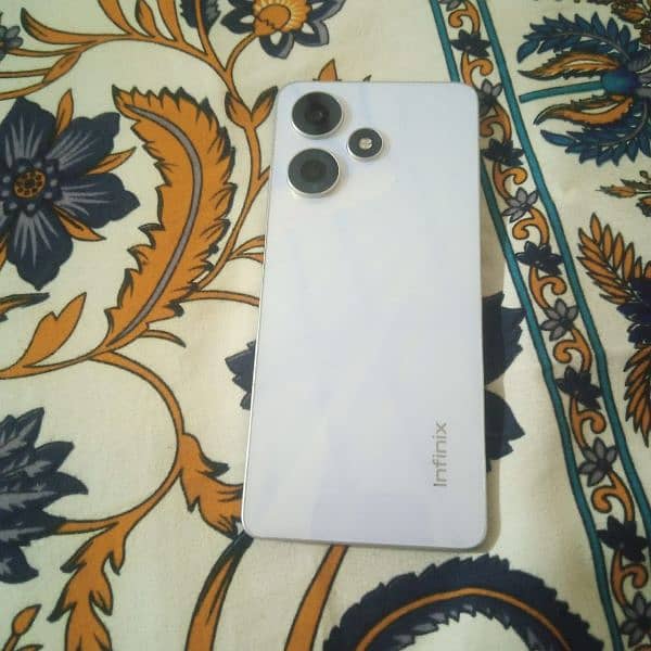 Infinix hot30 condition 10/9. . 8/128 fresh set box charger available. . 0