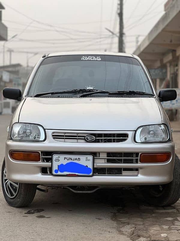 Daihatsu Cuore 2003 3