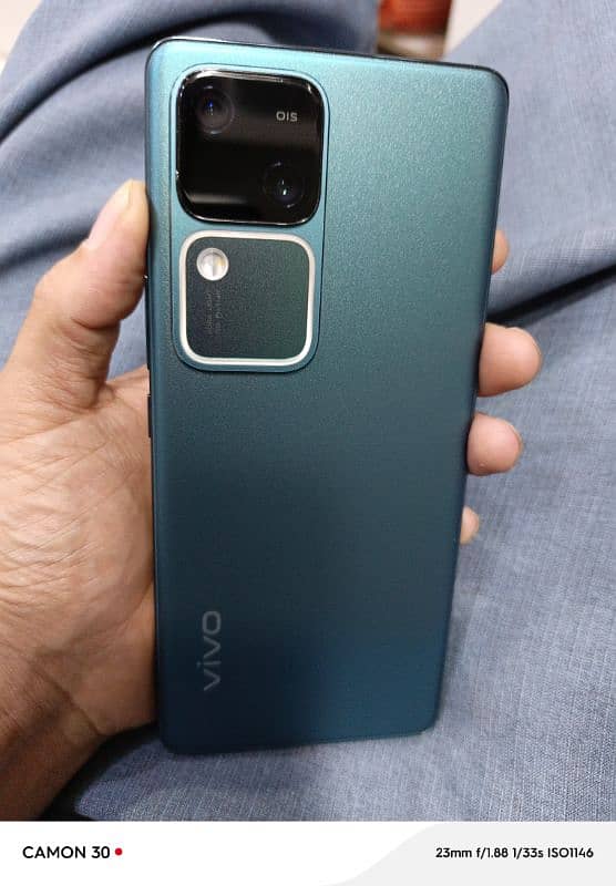 vivo v30 12/256 0