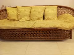 5 seater cane sofa (bait)