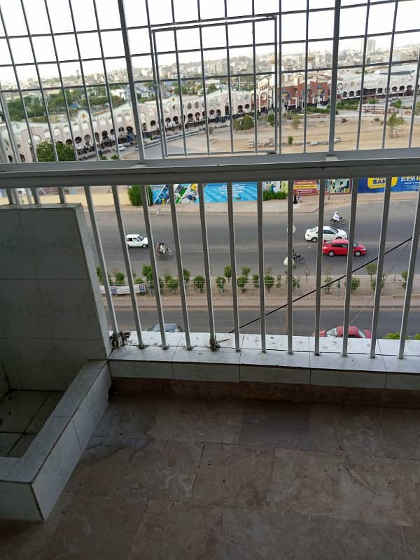 Rent flat 3bed Rabiya place 4th Alladin k samne 0