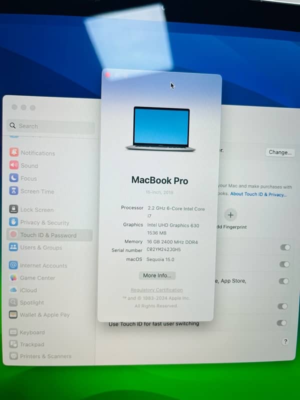 Apple MacBook Pro 2018 15-inch Core i7 16-512 GB 4GB Graphics 4