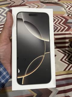 Iphone 16 pro-max Natural titanium 256 GB