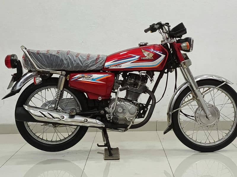 Honda CG 125 2016 Model 2