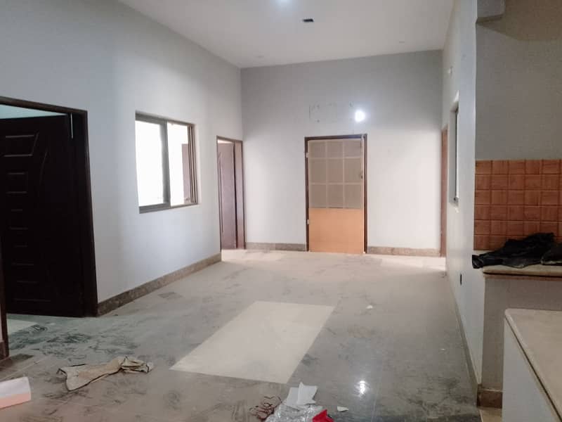 3 bed lounge 1st floor West open portion Ava for rent 15