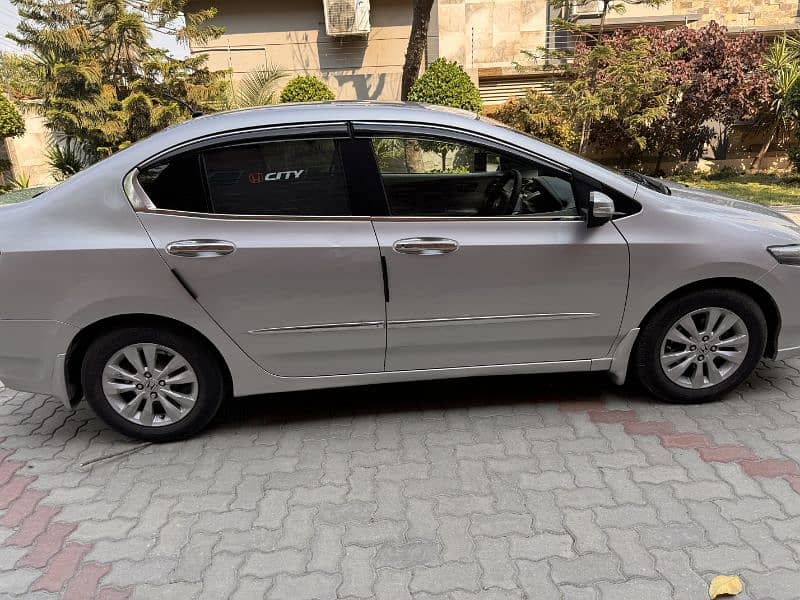 Honda City Aspire 2015 3