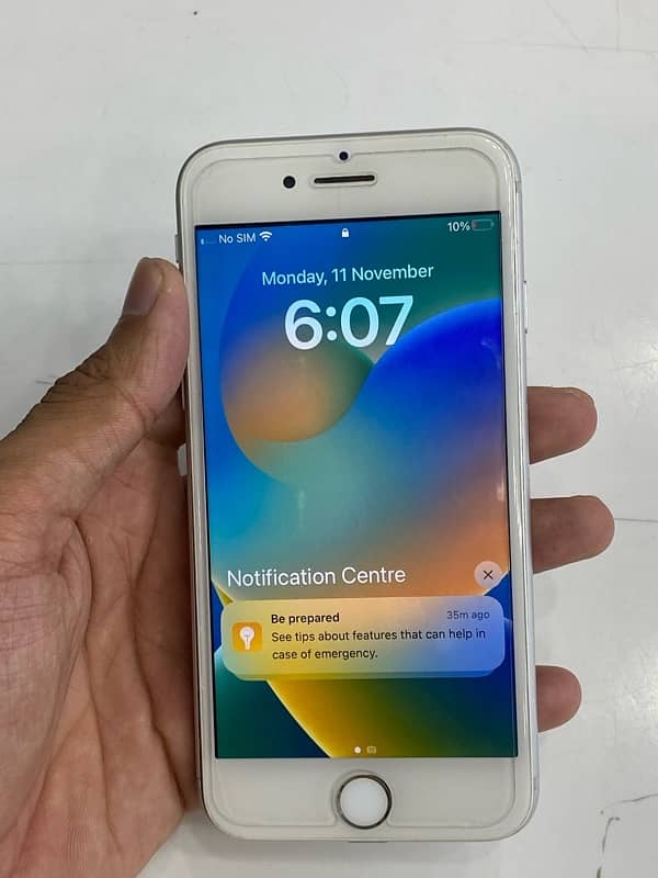 iPhone 8 (Factory Unlock) 3