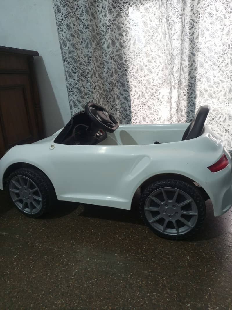 Kids Car (Remote Control) 1