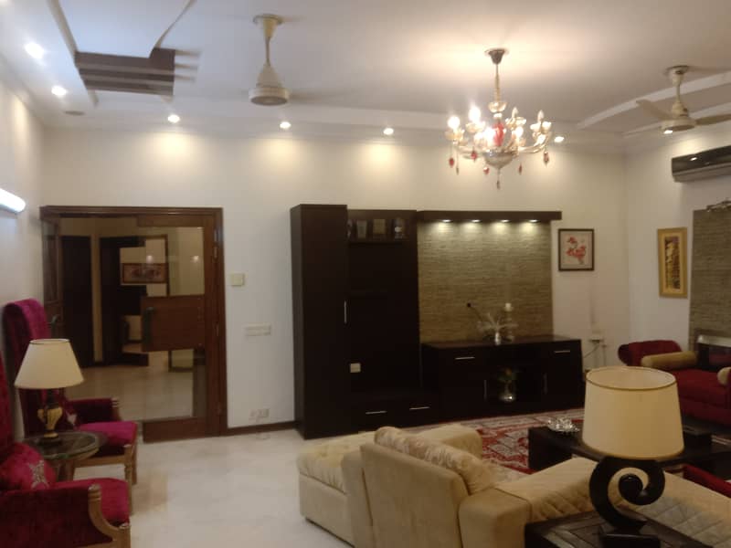 1 Kanal Most out Super House Prime Hot For Sale dha Phase4 11