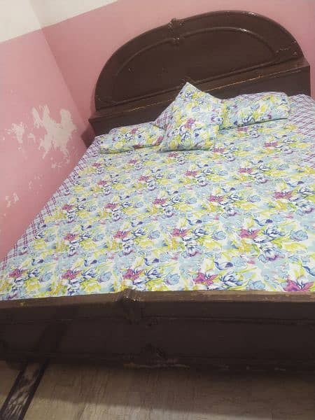 Bed  with dressing 4