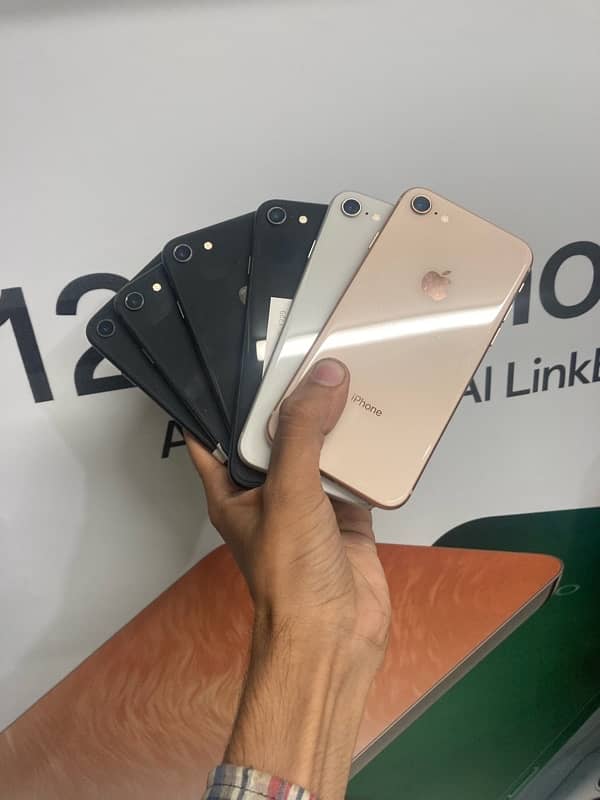 Iphone 8 64gb nonpta 10/10 condition 2