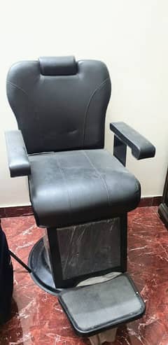 parlor/salon chair