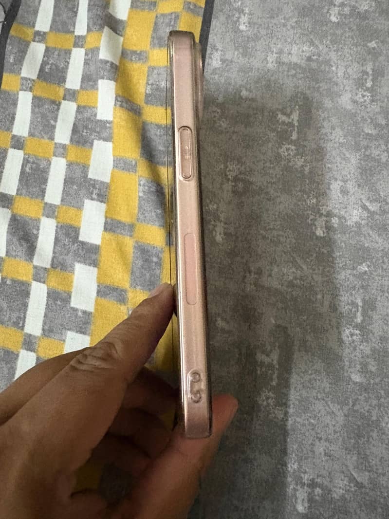 Iphone 15 128 GB JV NON PTA 7