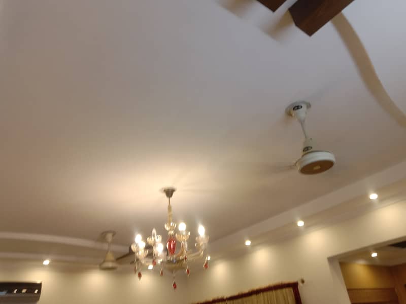 1Kanal Beautiful Good House Available For Sale DHA Phase 4 12