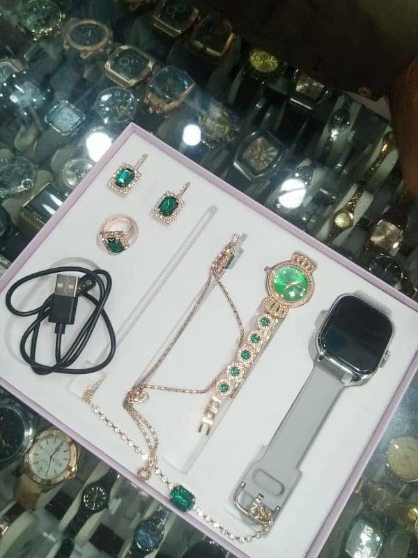 Beautiful Ladies Smart watch with jewellry set 3