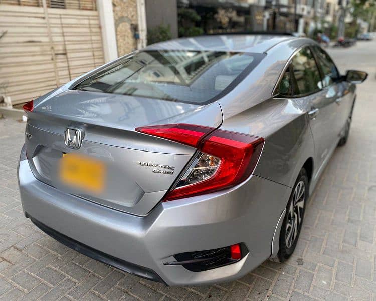 Honda Civic VTi Oriel Prosmatec 2018 5