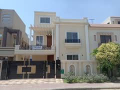 10 marla brand new house with bassment available for sale 0