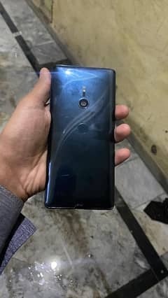 SONY XPERIA XZ3