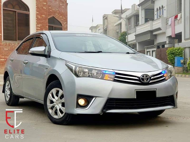 Toyota Corolla GLI 2015 0