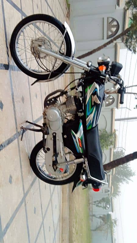 Honda 125 125cc total original 3