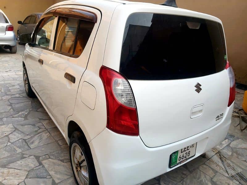 Suzuki Alto 2012 3