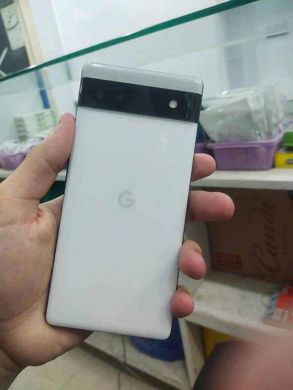 GOOGLE PIXEL 6A 1