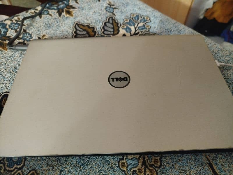 Intel Celeron i5 4th generation   8GB ram  256 SSD 3