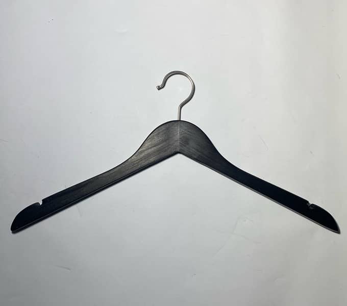 wooden hangers |Top quality |New|pro | boutique 12