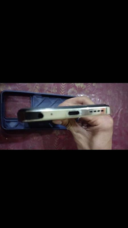 infinix hot 40 i (4 128) 2