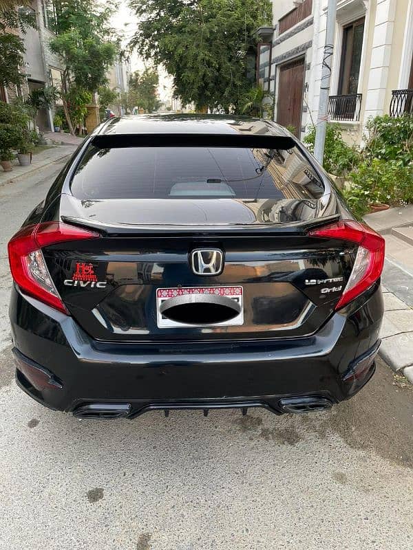 Honda Civic Oriel 2018 3