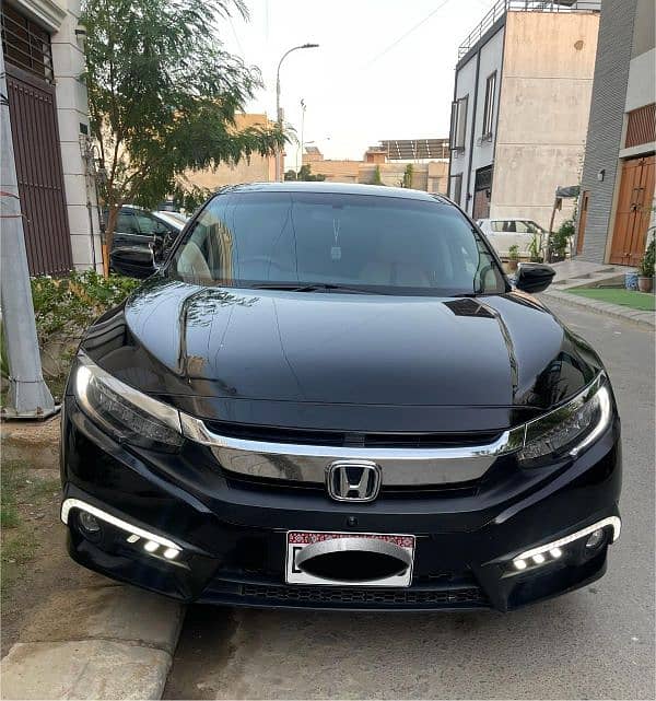 Honda Civic Oriel 2018 11