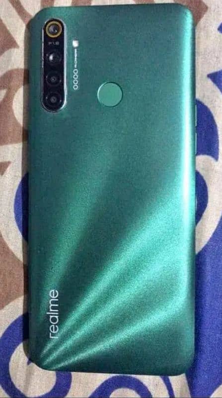 Realme 5i 4/64GB with fast charger 1