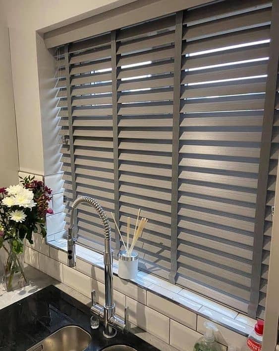 Blinds / Roller Blinds /Window Blinds/Wooden blinds/Vertical blinds 1